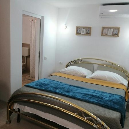 Vila Happy Костінешть Номер фото
