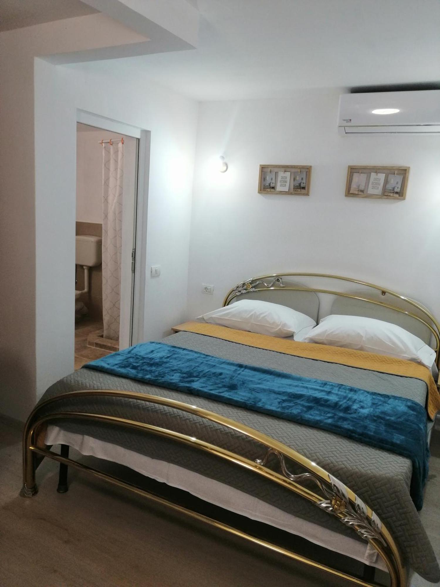 Vila Happy Костінешть Номер фото